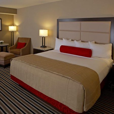 The Madison Concourse Hotel Номер фото