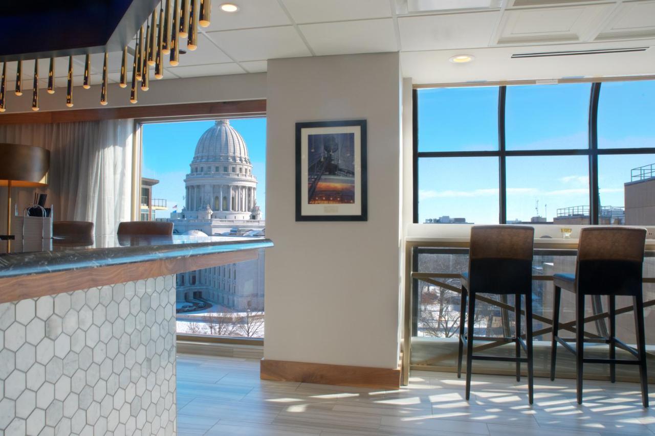 The Madison Concourse Hotel Екстер'єр фото