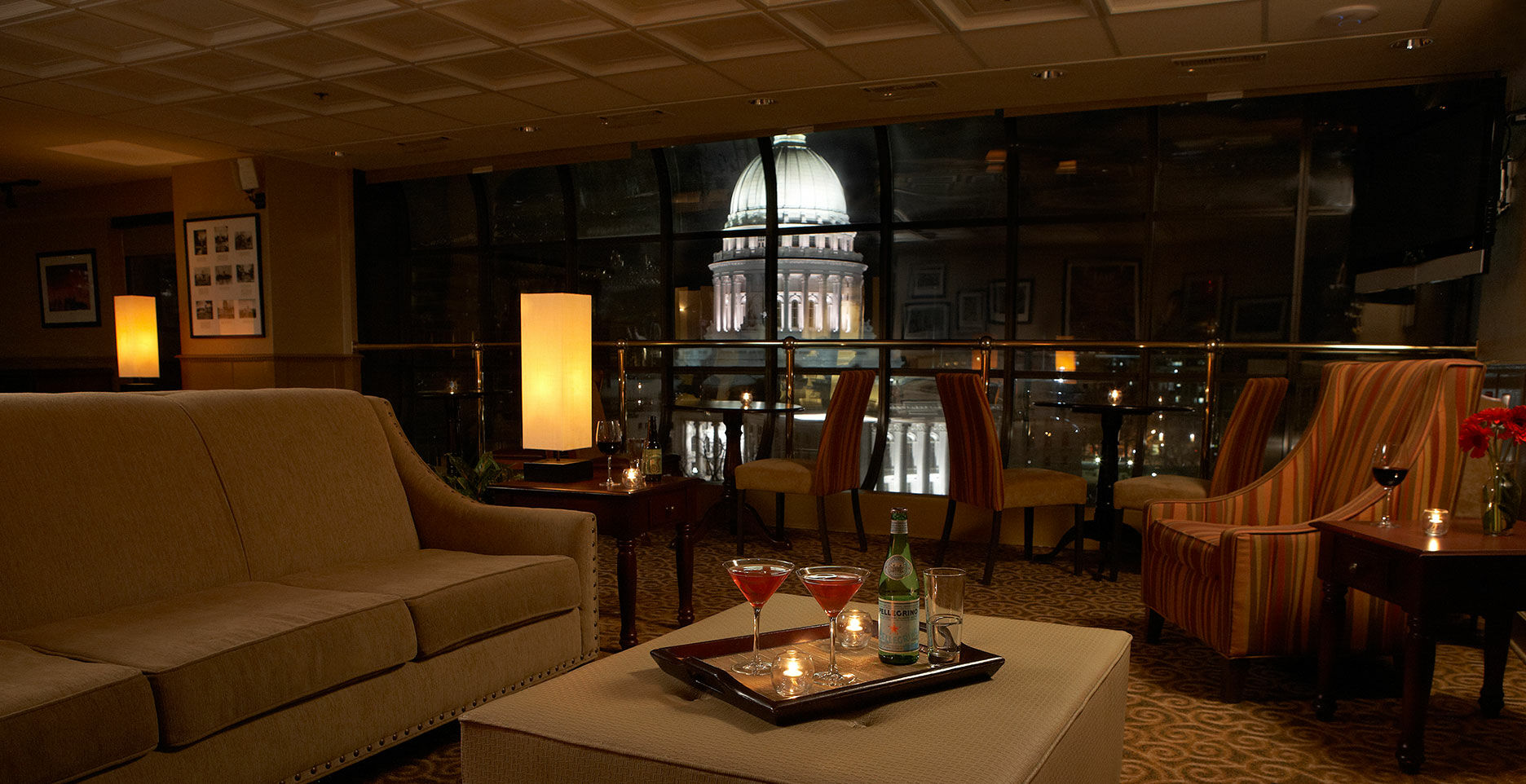 The Madison Concourse Hotel Екстер'єр фото